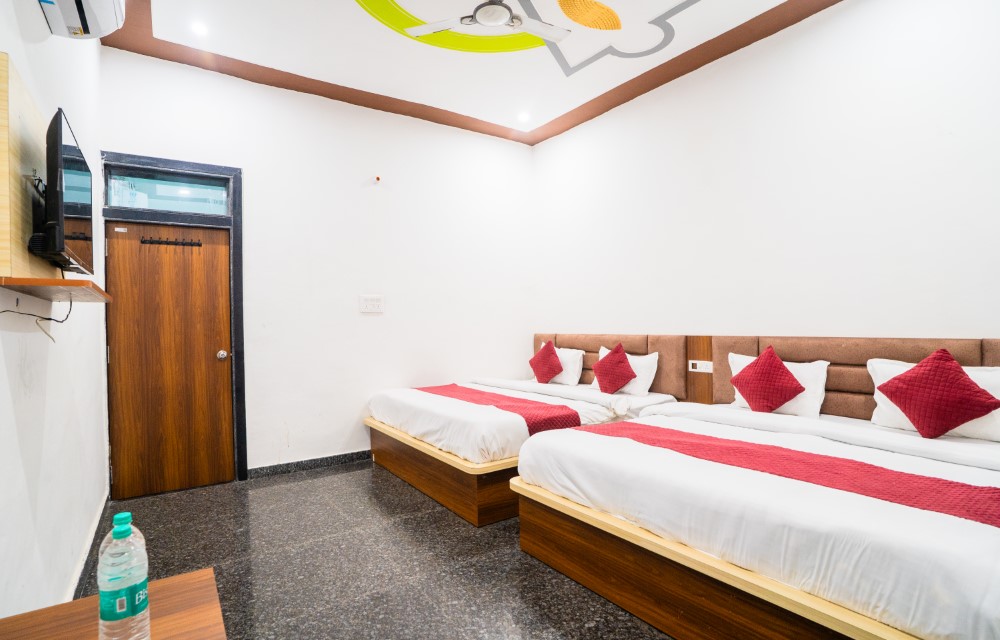 ROOMS_NAME